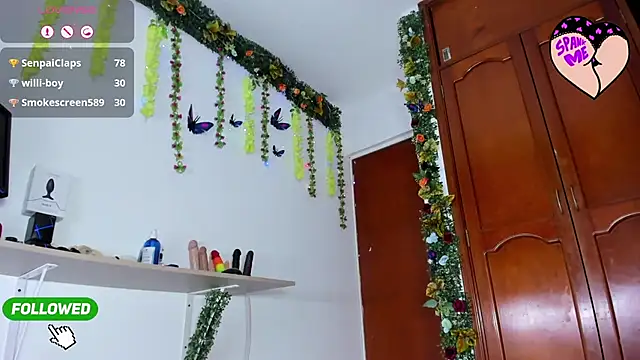 ElikoLanny_ webcam