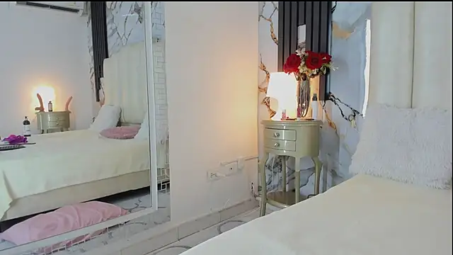 lulumars webcam