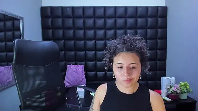 celeste_blue69 webcam
