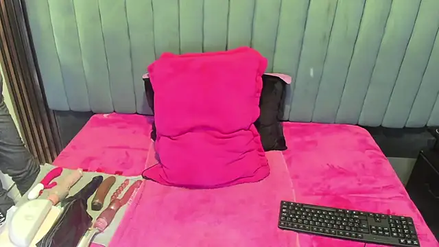 alaha_evans webcam