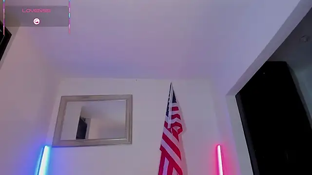 Naughty_Blue webcam