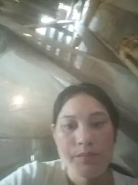 Momo-biki webcam