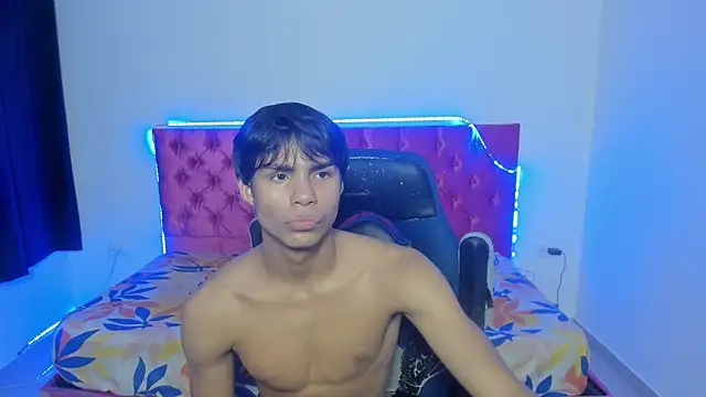 skinny_sam webcam
