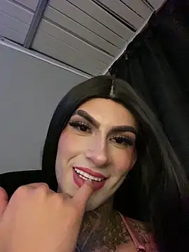 valen_lewiiz webcam