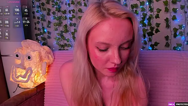 _CloudNine_ webcam
