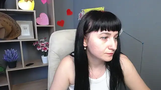NinaFlawlees webcam