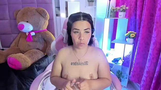 liany_taylor webcam