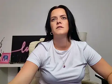 NicolSparkleX webcam