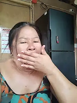 Lovelywoman43 webcam