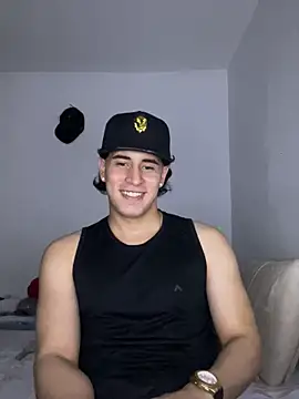 Maximuz1920 webcam