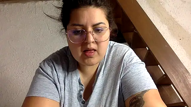 Velvetshadow_48 webcam