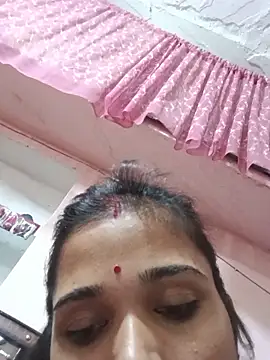 Deepjakolirr webcam