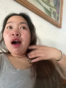 Nhung584 webcam