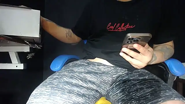 DickMasterfindom webcam