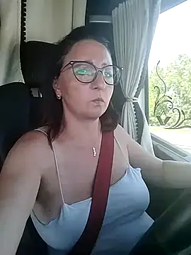Milfa_nimfomana webcam