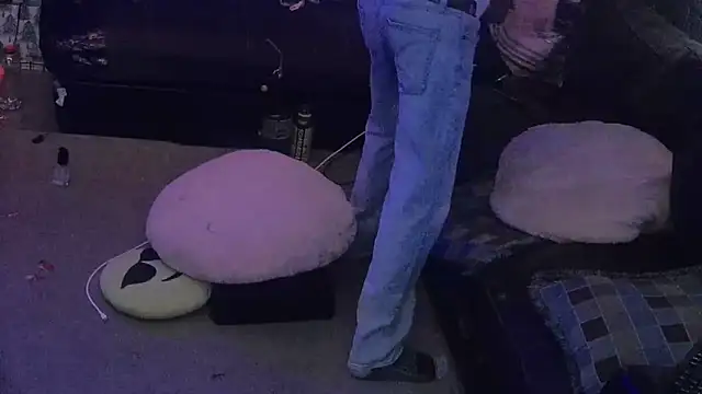 botTomOh webcam