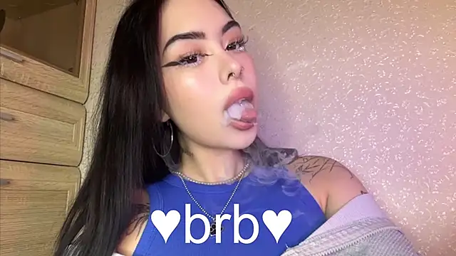 baby__kim webcam