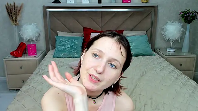 MiaKarlos webcam