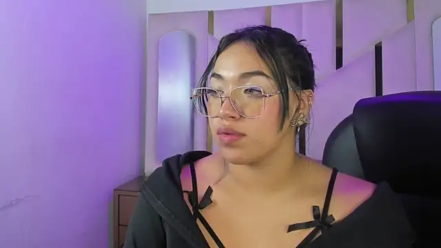 IsabellRodriguez18 webcam