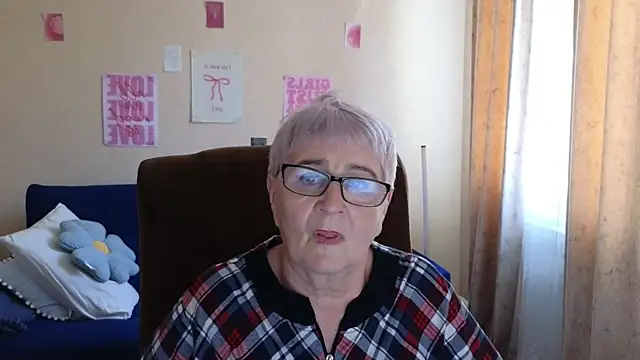 Sandra_Snowflake webcam
