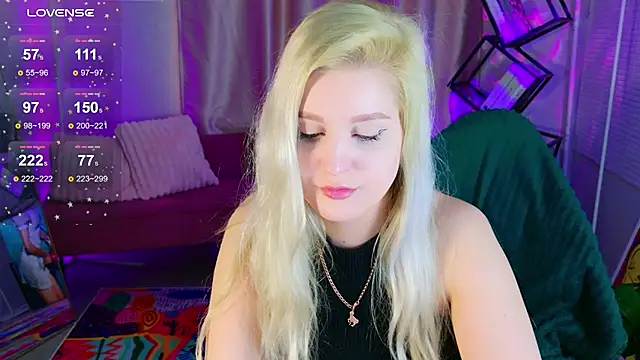 Hot_blondie webcam