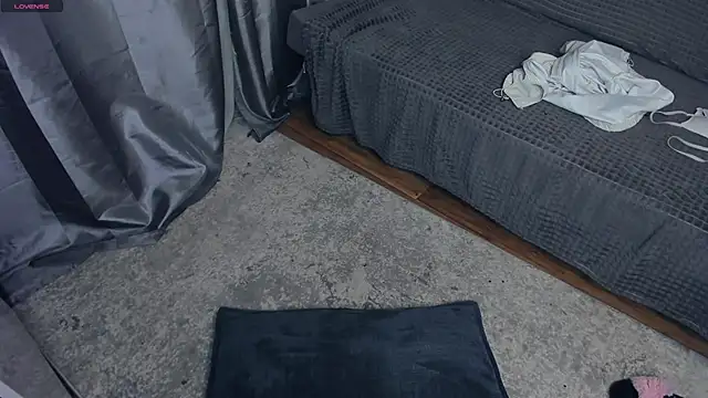 TarynPalek webcam