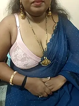 Lovely_silk webcam