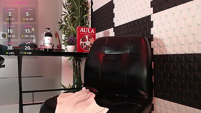 AlinaMorris webcam