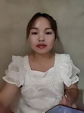 Mina_xYx webcam