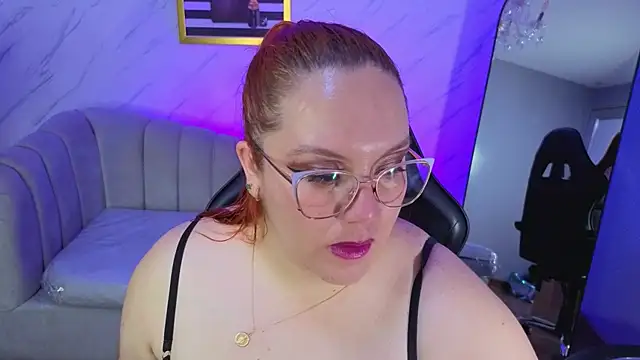 tezzaniut_t webcam
