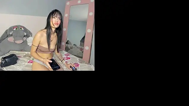 Antonella_Bratzz4 webcam