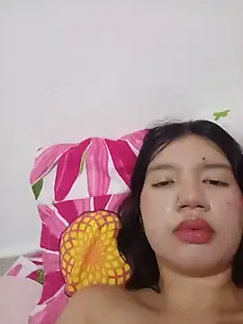 cherry_pinkie webcam