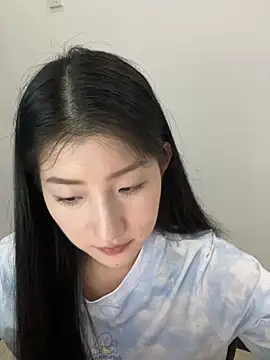 Mina_168 webcam
