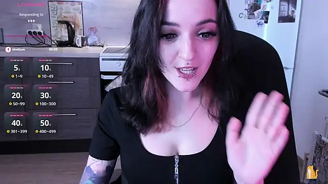 linaa__tyaan webcam