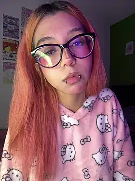 Valen-Foxx1 webcam