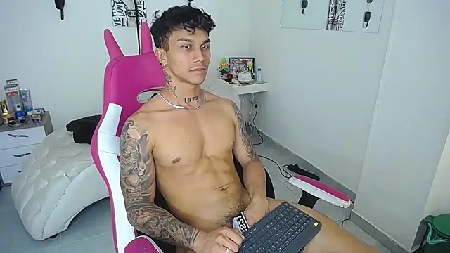 Leonard_Price webcam