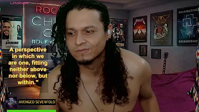 chino_roz webcam