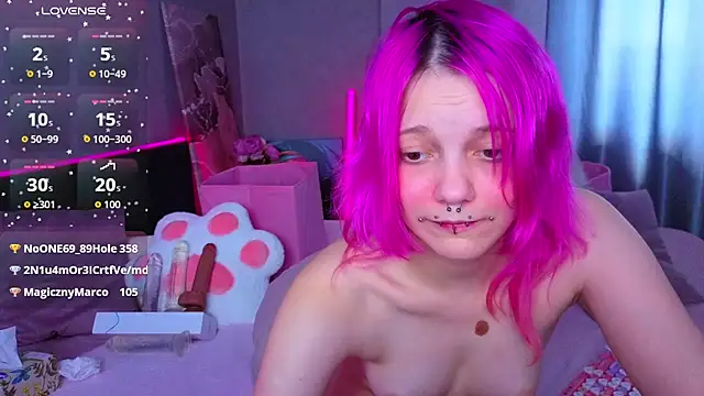 KittieHeart webcam