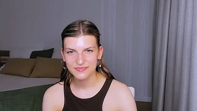 AnnaThorne webcam