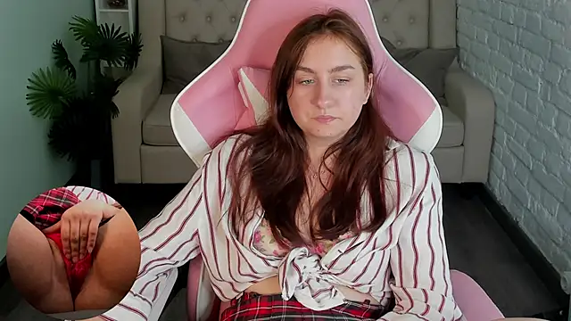 KattieCutieXx webcam