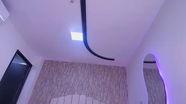 raven_lilith_ webcam