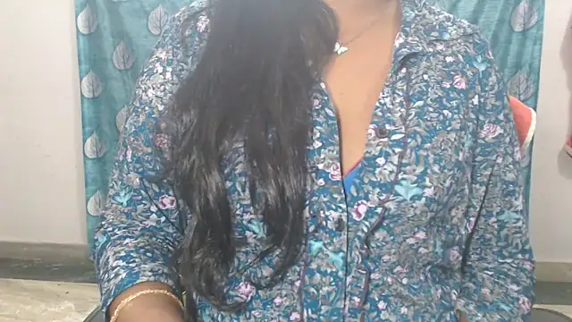 Sophia_your webcam