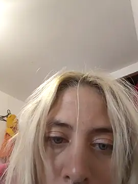 sofigirlgold webcam