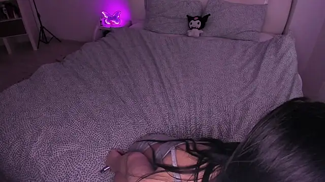 ScarlettJakobs webcam
