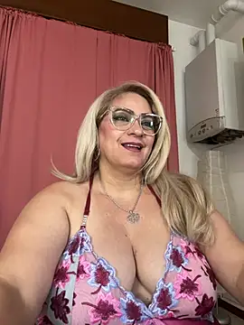 x_elena_x webcam