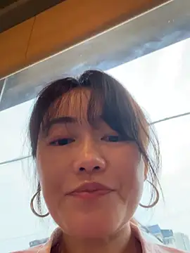 Molly-xiao webcam