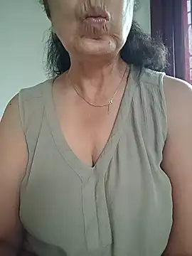 NakedMILFx webcam