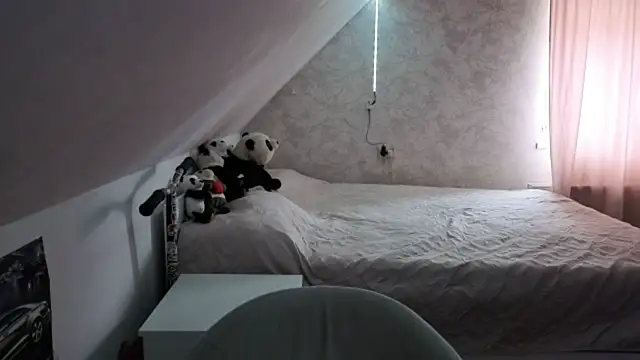 Blissmissataeses webcam
