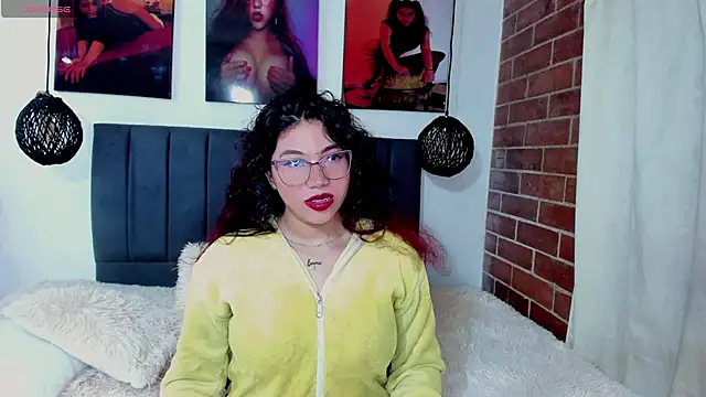kyliejenner_hot webcam