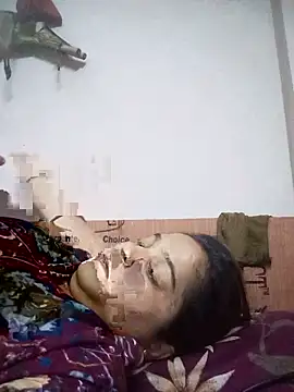 Trisha_71 webcam
